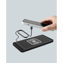 xirshop Kaymaz Manyetik Kablosuz Şarj Pedi – Araç, Ofis ve Ev Kullanımına Uygun