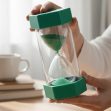 By Nevser Renkli Cam Kum Saati – Dekoratif Masaüstü Zaman Ölçer, Estetik Ofis ve Ev Aksesuarı