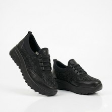 Kindep (Köhler) Poli Hafif  Taban Damla Taş Detaylı Kadın Ayakkabı Siyah