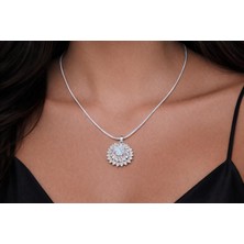 No Name Kristal Tektaş Baget Taşı Paslanmaz Zincir Kolye Yönünüzü Işıltıyla Bulun