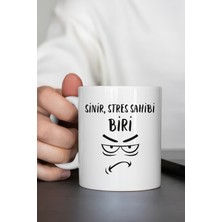 Sinir Stres Sahibi Biri Baskılı Kupa Bardak, Komik Yazılı Seramik Kahve Çay Kupası, Mizah Temalı Hediye Bardak, Esprili Ofis Kupası