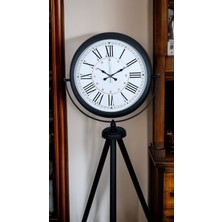 Motto Ticaret Siyah Roma Rakamlı Lüks Tasarım Tripod Ayaklı Saat