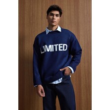 Abluka Online Erkek Oversize Limited Kabartma Baskılı Triko Kazak Lacivert