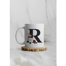 Harf Baskılı Kupa Bardak – Kişiye Özel Harfli Seramik Kahve Kupası – Çiçek Desenli Hediye Kupa