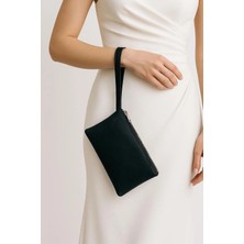 The Modawest Kadın Abiye Çantası Siyah Suni Deri Gece Çantası 23X16CM Şık ve Modern Tasarım