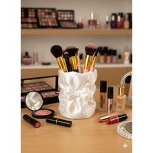 Özgürce Saten Görünümlü Fiyonklu Makyaj Fırça ve Kalem Organizeri