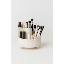 Özgürce 360° Dönebilen Bej Makyaj Organizeri, Çok Gözlü ve Kompakt Düzenleyici