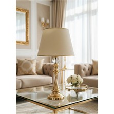 Decodelight Shine Model Gold Metal Yüksek Ayaklı Kristal Taşlı Açık Krem Gold Şerit Şapkalı Abajur Masa Lambası