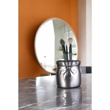 Özgürce Gümüş Eskitme Makyaj Organizeri ve Fırçalık, Şık Düzenleyici