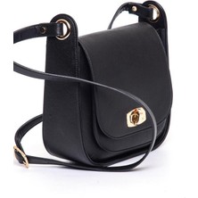 Armine 139 Kadın Çanta Poliüretan Malzemeden Şık Siyah Omuz Askılı Tasarım