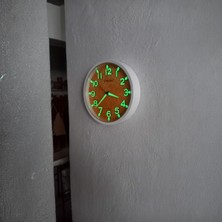 Bahat Fosforlu Beyaz Küçük Mini Duvar Saati Çap 22 cm Sessiz Akar Saniye