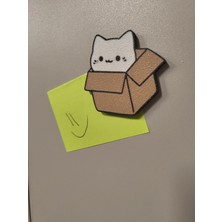 ADA 3D Karton Kutu Içinde Duran Beyaz Kedi Figürlü Eğlenceli Buzdolabı Magneti