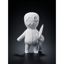 Demirhan3D Voodoo Bebeği Figürü – 9,5 cm Beyaz | Makaslı Korku Temalı 3D Baskı Premium Pla Dekoratif Obje