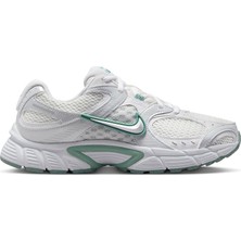 Nike W V5 Rnr Street Comfort – Kadın Lifestyle Sneaker