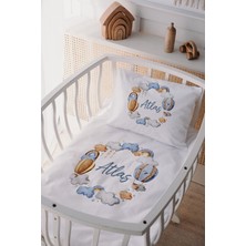 Özgürce Yumuşak ve Şık Pamuk Saten Anne Yanı Beşik Nevresim Takımı, Özel Isimli Seçenek