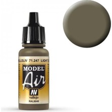 Vallejo 71247 18 Ml. Light Olive Ral 6040, Model Air Serisi Model Boyası