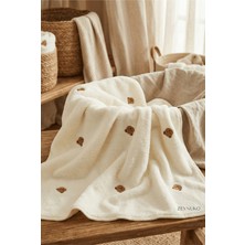 Özgürce Yumuşak Nakışlı Bebek Battaniyesi 90X100 Cm, Konfor ve Şıklık Bir Arada