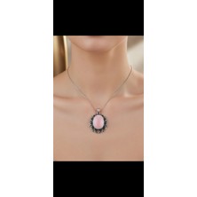 anka select El Yapımı Pembe Doğal Taş Kolye Ucu – Vintage Bakır Çerçeveli Oval Tasarım zamansız özel parçalar serisi