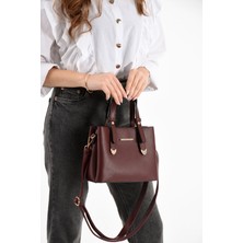 Sanmorris Kadın Uzun Askılı 4 Bölmeli Gold Aksesuarlı Sade Şık Omuz ve El Çantası