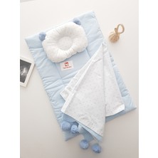 Özgürce Yenidoğan Bebek Alt Açma Seti, Battaniye, Yastık ve Minder ile Konfor ve Şıklık