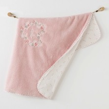 Özgürce Yumuşak ve Şık 90X85 cm Pembe Battaniye, Rahatlık ve Şıklık Sunar