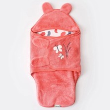 Özgürce Renkli ve Konforlu Bebek Kundak, Bel Destekli, Yumuşak ve Şık Tasarım