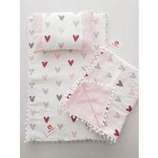 Özgürce Yumuşak ve Rahat Bebek Alt Açma Seti, Minderli ve Müslin Malzeme ile Konfor