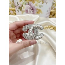 Jivva's Collection Chanel Temalı Zirkon Taşlı Broş. El Yapımı Özel Tasarım