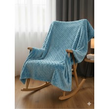 Özgürce Renkli ve Şık Mini Tomurcuk Battaniye, Yumuşacık ve Hafif Dokunuşlu