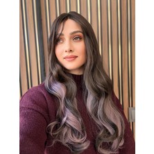 Aura Peruk Kahve Tonunda Lila Geçişli Muhteşem Detaya Sahip Perçemli Dalgalı Aisha Modelimiz