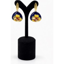 Pangu Altın Renk Lak Kaplamalı Damla Form Mineli Küpe