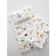 Özgürce Yenidoğan Dinozorlu Battaniyeli Bebek Alt Açma Seti, Minderi ve Yastık ile Rahatlık