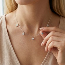 Vaoov 925 Ayar Gümüş Beyaz ve Mavi Taşlı Çiçek Kolye