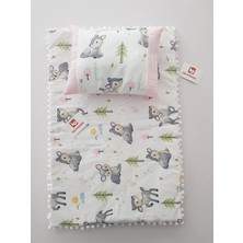 Özgürce Renkli Ağaç ve Ponpon Detaylı Bebek Alt Açma Yastık Seti