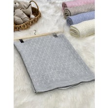 Özgürce Yumuşak ve Şık Ikili Örgü Bebek Battaniyesi, Rahat ve Sevimli Kullanım