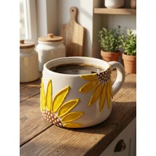Nivra Grup Kupa Bardak–kabartmalı El Işlemeli Ay Çiçeği (Güne Bakan) Desenli 190ML. Kahve Kupası Hediyelik