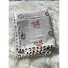 Özgürce Bebek Pembe Tilki ve Tavşan Desenli Müşlin Çift Taraflı Ponponlu Battaniye