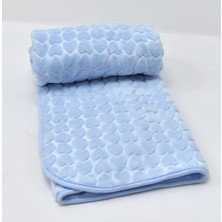 Özgürce Yumuşak Peluş Bebek Battaniyesi, Kalp Desenli, Kabartmalı, 80X90 cm