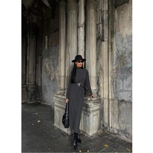 Subutu Boğazlı Kalın Bürümcük Uzun Elbise Siyah