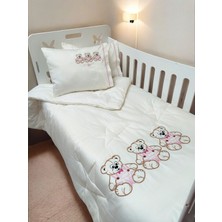 Özgürce Yumuşak ve Rahat Kışlık Bebek Uyku Seti, Sevimli Ayıcık Işlemeli