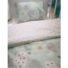 Özgürce Yeşil Pamuklu Bebek Çocuk Yatak Seti, 60X120 Cm, Ay ve Bulut Deseni