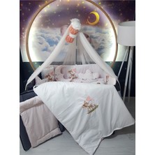 Özgürce 70X110 Nakışlı Bebek Uyku Seti, Lüks Cibinlik ve 18 Parça Aparat