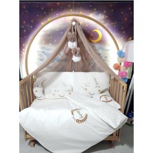 Özgürce Rüya Gibi 60X120 Nakışlı Bebek Uyku Seti ve Lüks Cibinlikli Tasarım