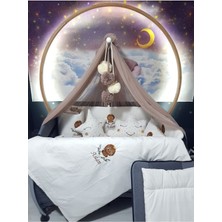 Özgürce Sevimli Nakışlı Bebek Uyku Seti, Cibinlik ve Aparat ile Kral Aslan Deseni