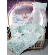 Özgürce 70X130 Bebek Uyku Seti, Cibinlik ve Aparat, Yeşil Zemin, Ay Yıldız Desen