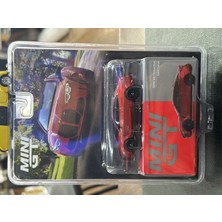 Mini GT Bmw M4 Competiton Sakhir Orange