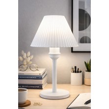 PinkyDuck Modern Masa Lambası