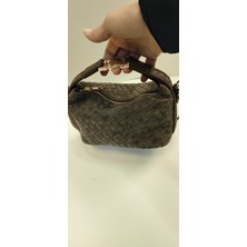 Mercan Bags Kadın Eskitme Görünümlü Örgülü Kilit Kapama El Askılı Astarlı El, Kol ve Omuz Çantası