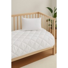 Özgürce Yumuşak ve Rahat Bebek Yorganı 95X145 cm + Bebek Yastığı Seti