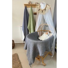 Özgürce Yumuşak Gri Müslin Bebek Yatak Örtüsü ve Yorgan Seti